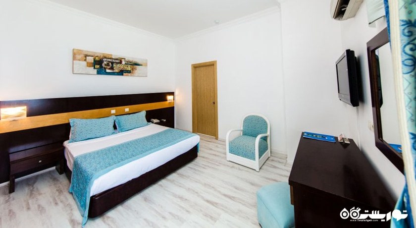 تخت بزرگ اتاق استاندارد